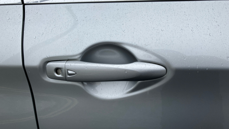 Nissan Qashqai 1.3 DiG-T 160 N-Connecta 5dr Petrol Hatchback